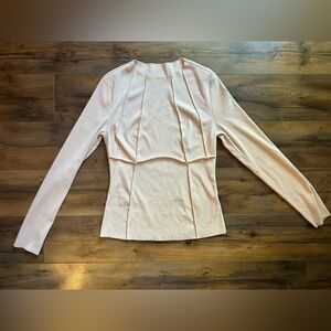 🌸 Textured Blush Long Sleeve Top | Minimalist Seam Detail | Size Unknown (S/M)
